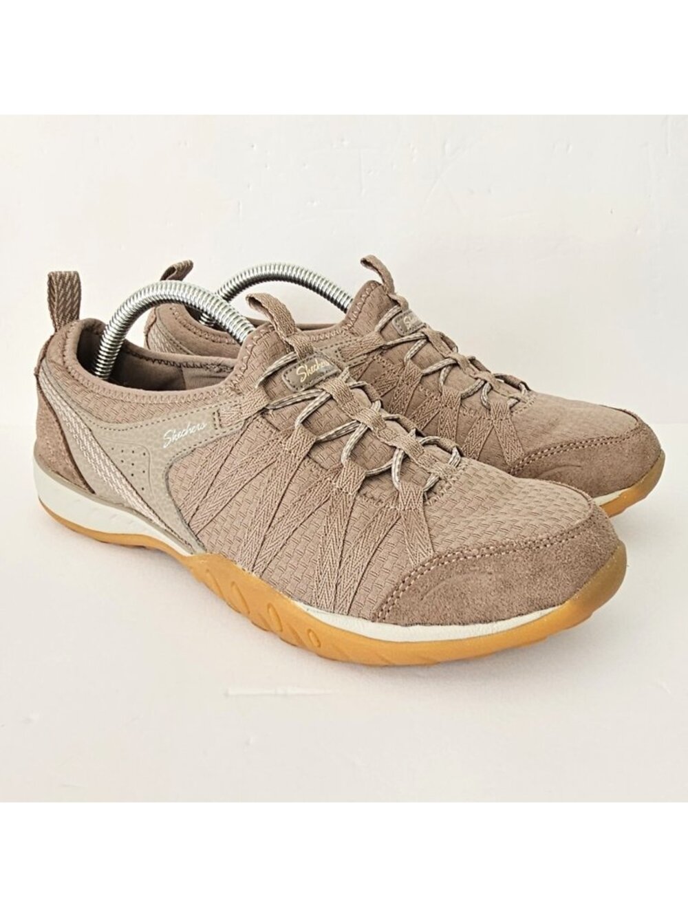 Skechers Womens 8 Taupe Relaxed Fit Memory Foam Slip On 100231 Sneakers